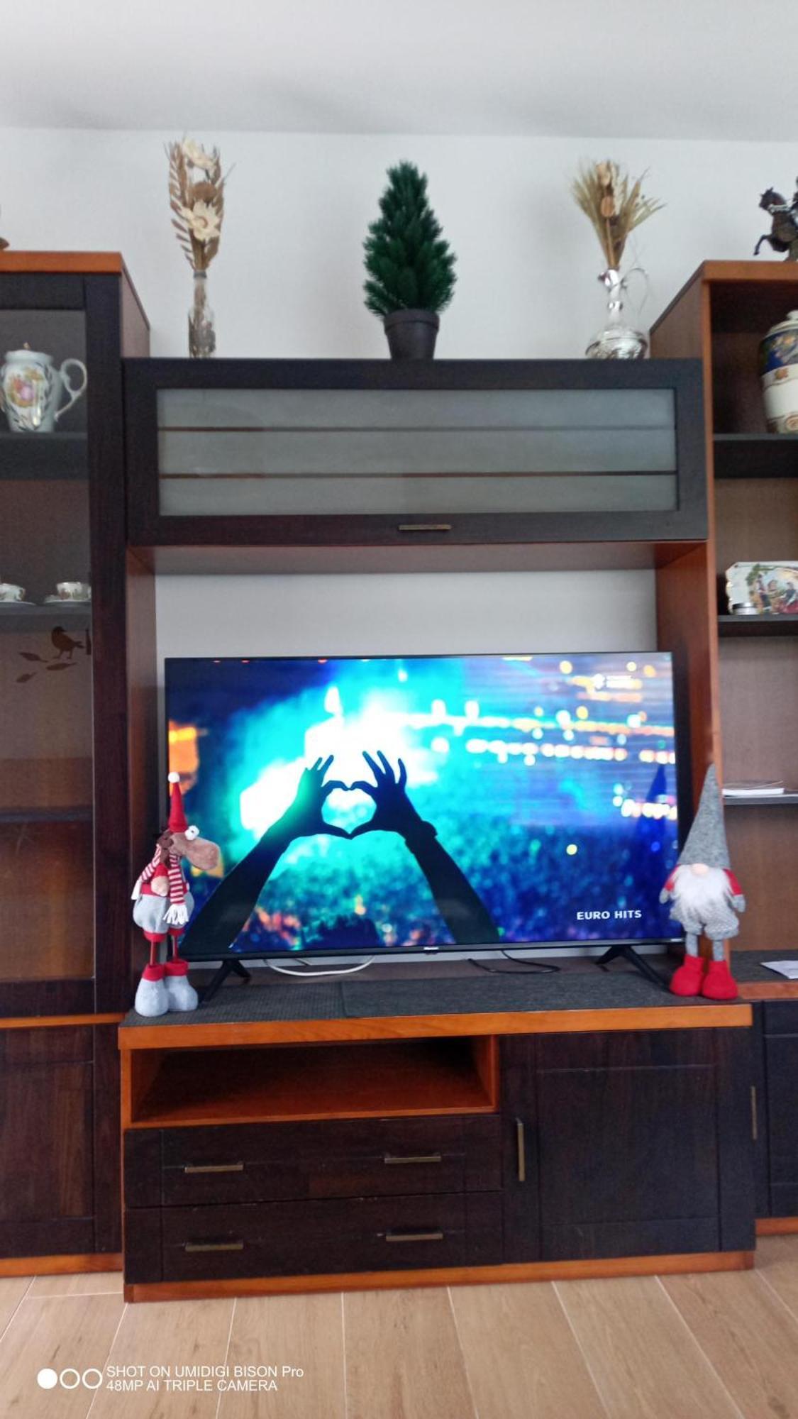 Apartamento Con Jardin ซานติอาโก เด กอมโปสเตลา ภายนอก รูปภาพ